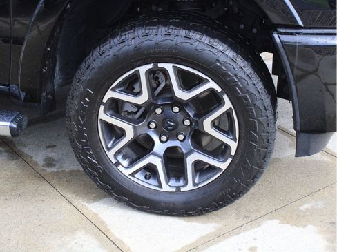 Used 2025 RAM 1500 Laramie w/ Sport Appearance Package AWD/4WD image 38