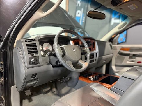 Used 2007 Dodge Ram 3500 Truck Laramie AWD/4WD image 11
