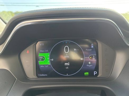 Used 2023 Chevrolet Bolt EUV LT w/ Convenience Package FWD image 45