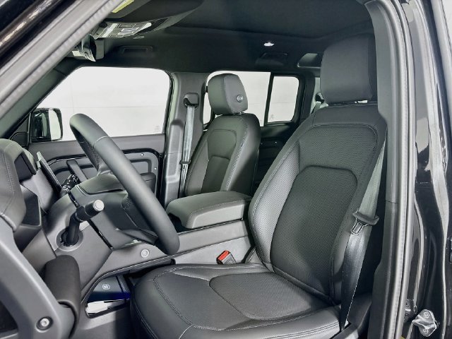 New 2026 Land Rover Defender 110 X-Dynamic SE AWD/4WD image 20