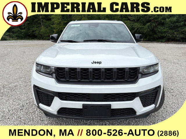 New 2026 Jeep Grand Cherokee Limited w/ Limited Altitude Package AWD/4WD image 4