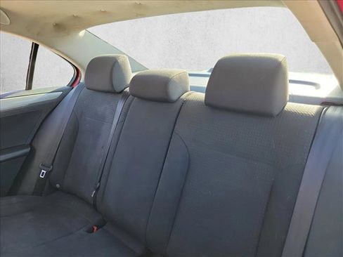 Used 2015 Volkswagen Jetta SE image 14