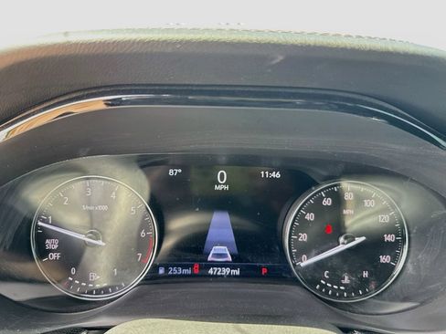 Used 2023 Buick Envision Essence w/ Sport Touring Package FWD image 14