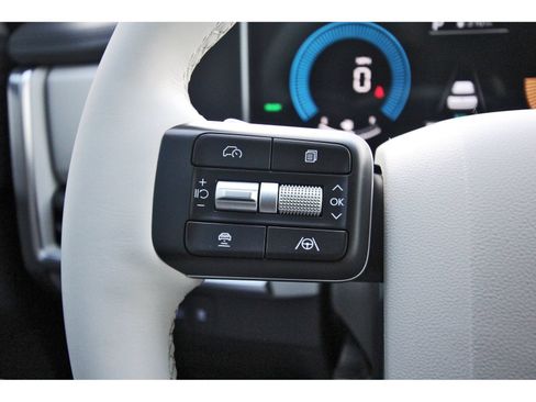 Certified 2026 Hyundai Santa Fe SE FWD image 18