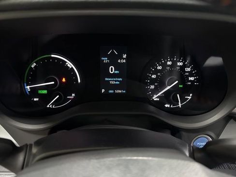 Used 2022 Toyota Sienna XSE FWD image 22