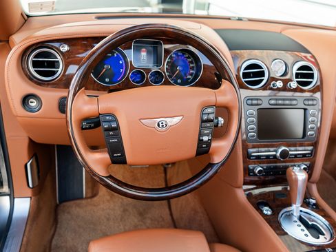 Used 2007 Bentley Continental GTC AWD/4WD image 13