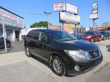 Used 2015 Nissan Pathfinder SL image 2