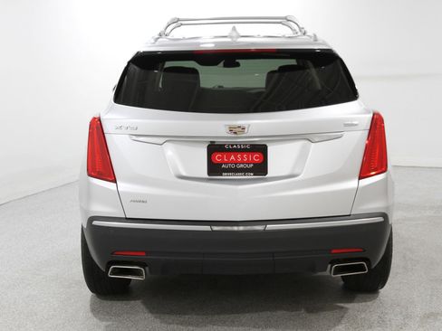 Used 2017 Cadillac XT5 Luxury w/ Driver Awareness Package image 21