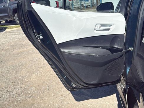 Used 2022 Toyota Corolla XSE image 13