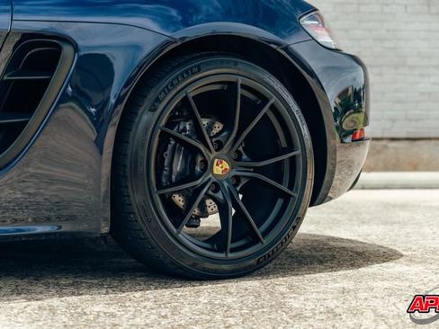 Used 2018 Porsche 718 Cayman RWD image 51