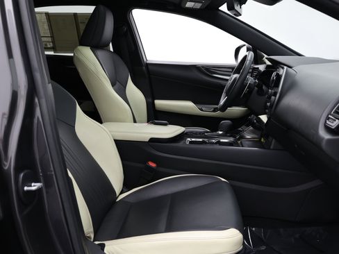 Used 2022 Lexus NX 250 FWD image 48