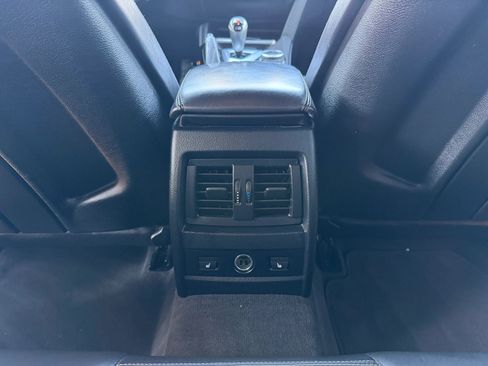 Used 2015 BMW M3 Sedan image 38