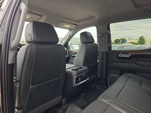 Used 2023 GMC Sierra 1500 Denali AWD/4WD image 16
