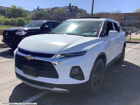 Used 2020 Chevrolet Blazer LT w/ Sound & Technology Package image 4