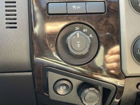 Used 2015 Ford F350 Platinum image 23