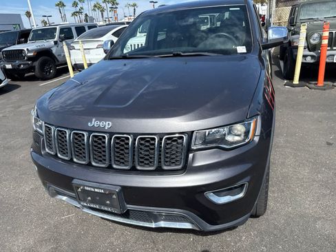 Used 2018 Jeep Grand Cherokee Limited RWD image 14