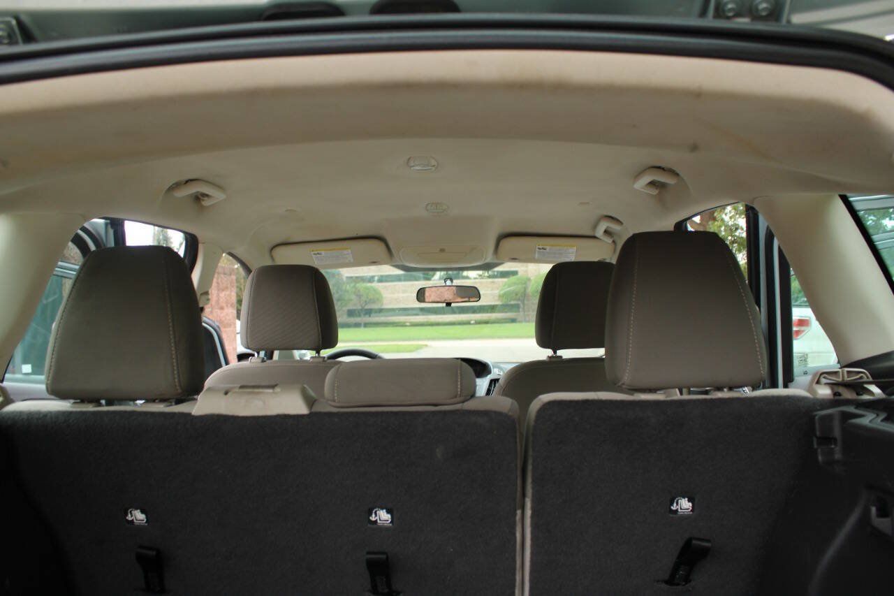 Used 2014 Ford C-MAX SE FWD image 19