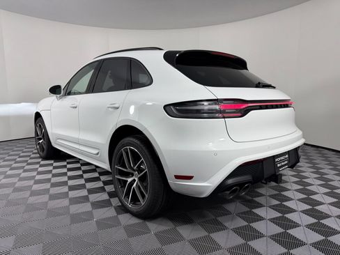 Certified 2026 Porsche Macan AWD/4WD image 3