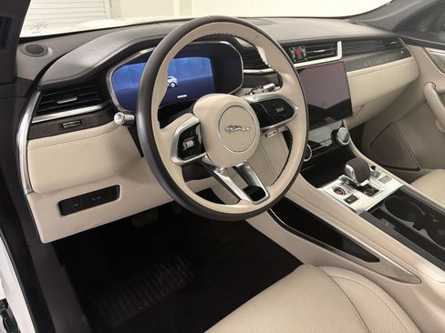 Used 2021 Jaguar F-PACE S AWD/4WD image 3