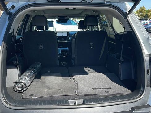 Used 2022 Kia Sorento SX Prestige image 31