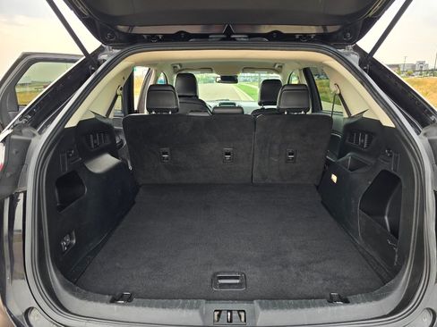 Used 2022 Ford Edge SEL AWD/4WD image 30