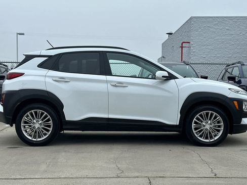 Used 2018 Hyundai Kona SEL image 2