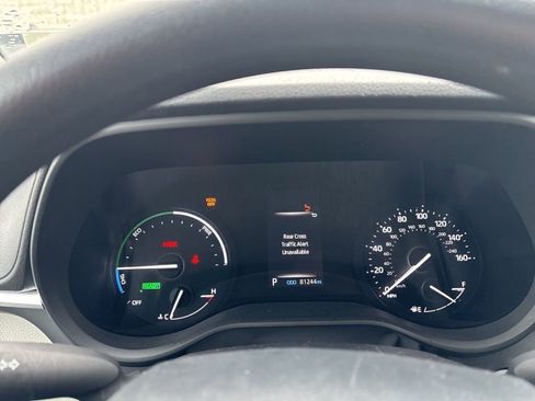 Used 2024 Toyota Sienna LE image 14