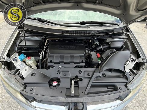 Used 2017 Honda Odyssey EX-L image 36