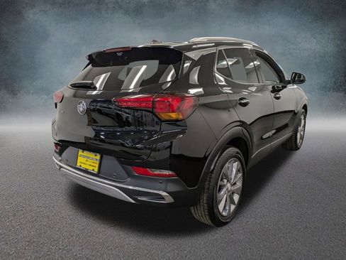 Used 2022 Buick Encore GX Essence w/ Advanced Technology Package FWD image 4