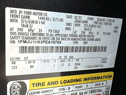 Used 2023 Ford Expedition XLT image 33