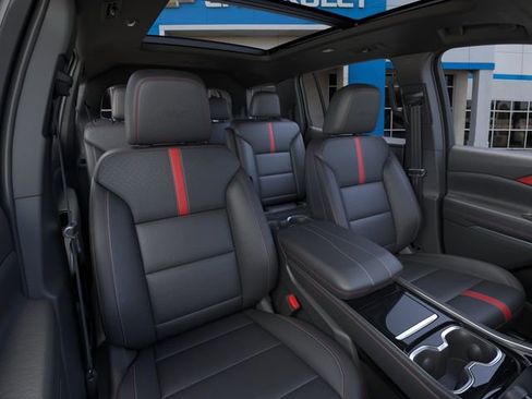 New 2026 Chevrolet Traverse RS image 16