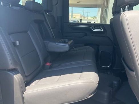 Used 2024 Chevrolet Silverado 2500 LTZ w/ LTZ Plus Package AWD/4WD image 18