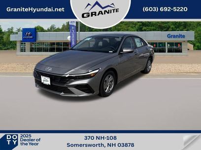 New 2025 Hyundai Elantra SE w/ Cargo Package