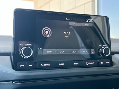Used 2025 Honda Accord LX image 17