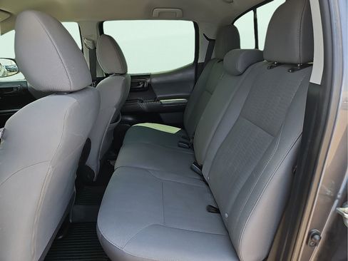 Used 2019 Toyota Tacoma SR w/ SR Convenience Package RWD image 10