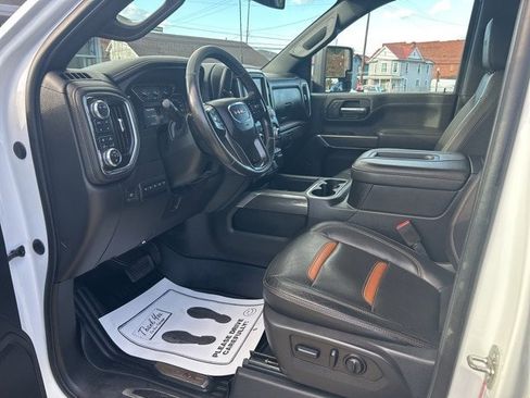 Used 2022 GMC Sierra 2500 AT4 w/ Gooseneck/5TH Wheel Package image 19