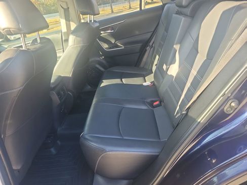 Certified 2020 Toyota RAV4 XLE Premium image 16