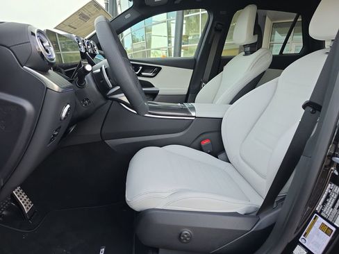 New 2026 Mercedes-Benz GLC 300 4MATIC image 10