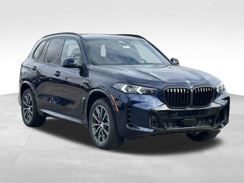 New 2026 BMW X5 xDrive40i w/ M Sport Package image 1