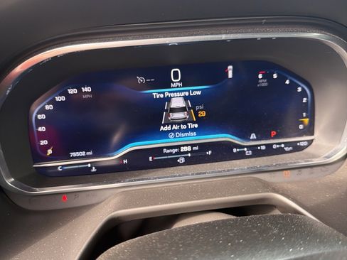 Used 2024 Chevrolet Tahoe LT image 20