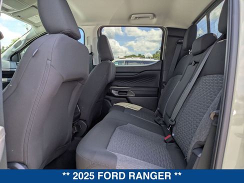 New 2025 Ford Ranger XLT w/ Black Appearance Package AWD/4WD image 16