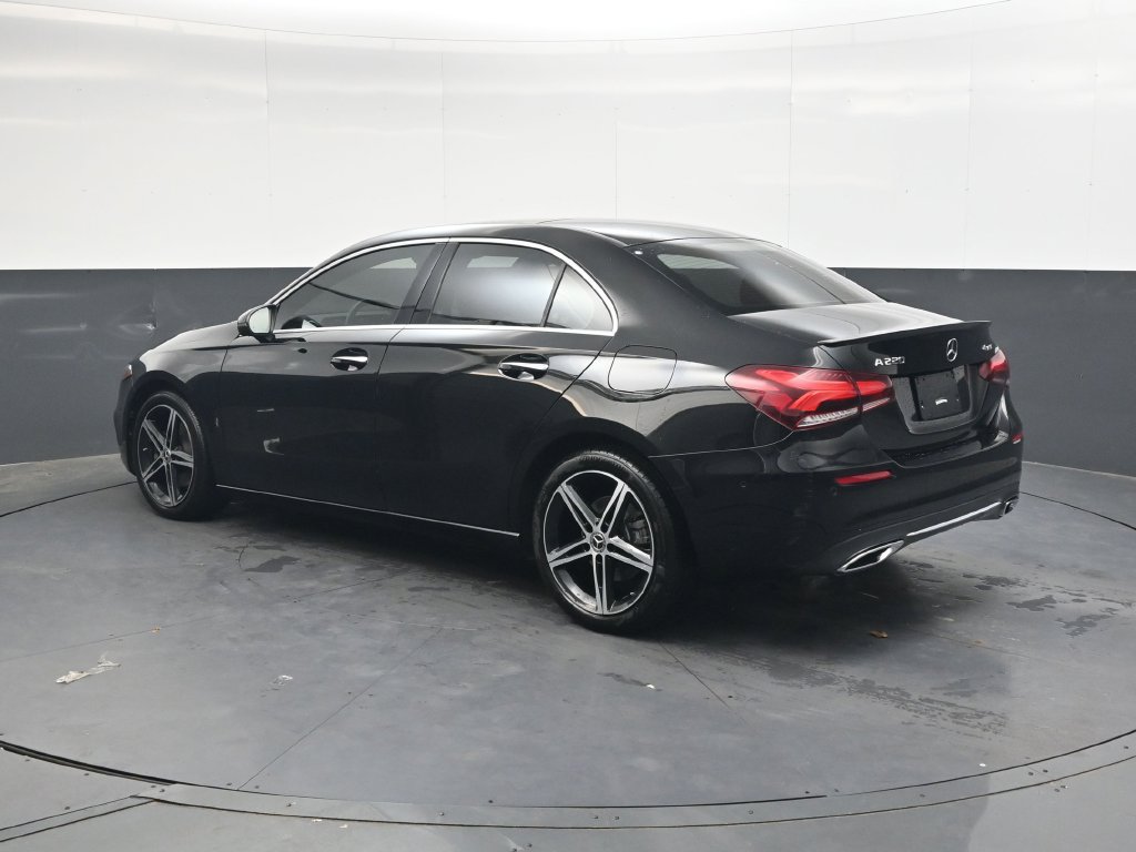 Used 2022 Mercedes-Benz A 220 4MATIC image 6