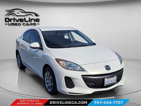 Used 2013 MAZDA MAZDA3 i Sport FWD image 7