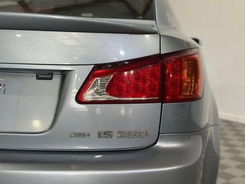 Used 2009 Lexus IS 250 AWD image 36
