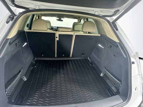 Used 2018 Audi Q5 2.0T Premium Plus w/ Premium Plus Package image 29