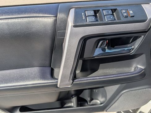 Used 2023 Toyota 4Runner SR5 Premium image 16