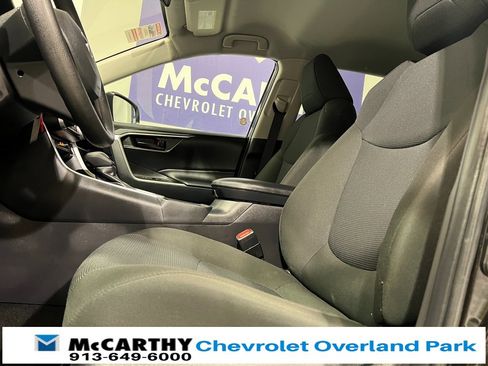 Used 2025 Toyota RAV4 LE image 21