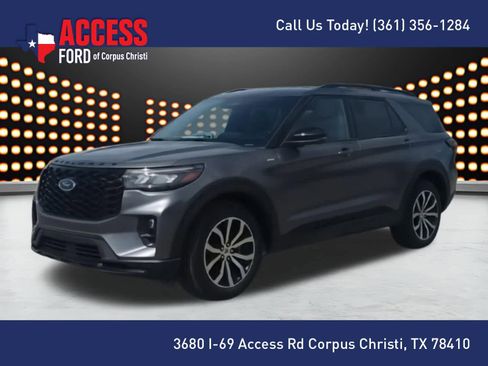 Used 2025 Ford Explorer ST-Line AWD/4WD image 4