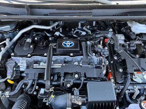 Used 2024 Toyota Corolla XLE FWD image 32