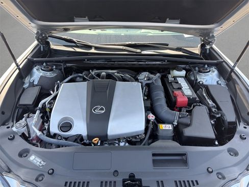 Used 2024 Lexus ES 350 w/ Accessory Package (Z2) image 21